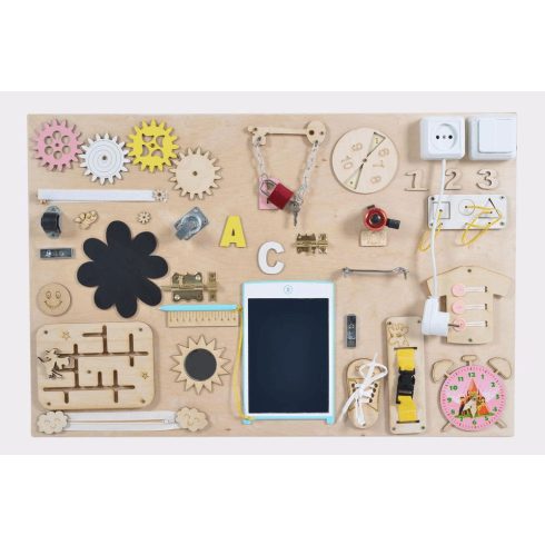 Moni Toys Montessori matatófal nagy 75x50cm