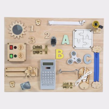 Moni Toys Montessori matatófal sensory 50x37,50cm