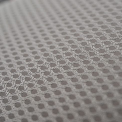 TRIUMPH e.hinta 6 hintázó,3 fekvő pozícióval, 13 zenével SZÜRKE 