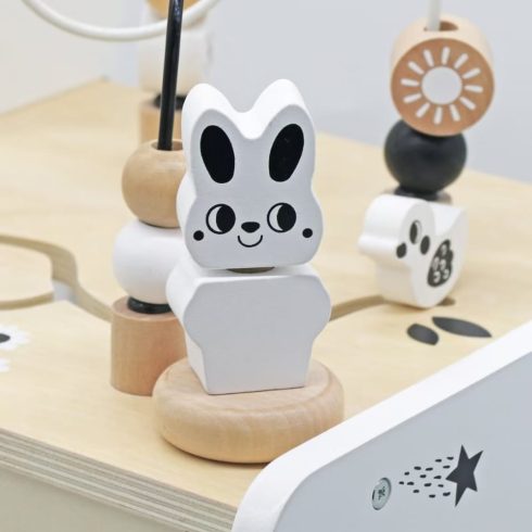 MONI fa járássegítő kocka